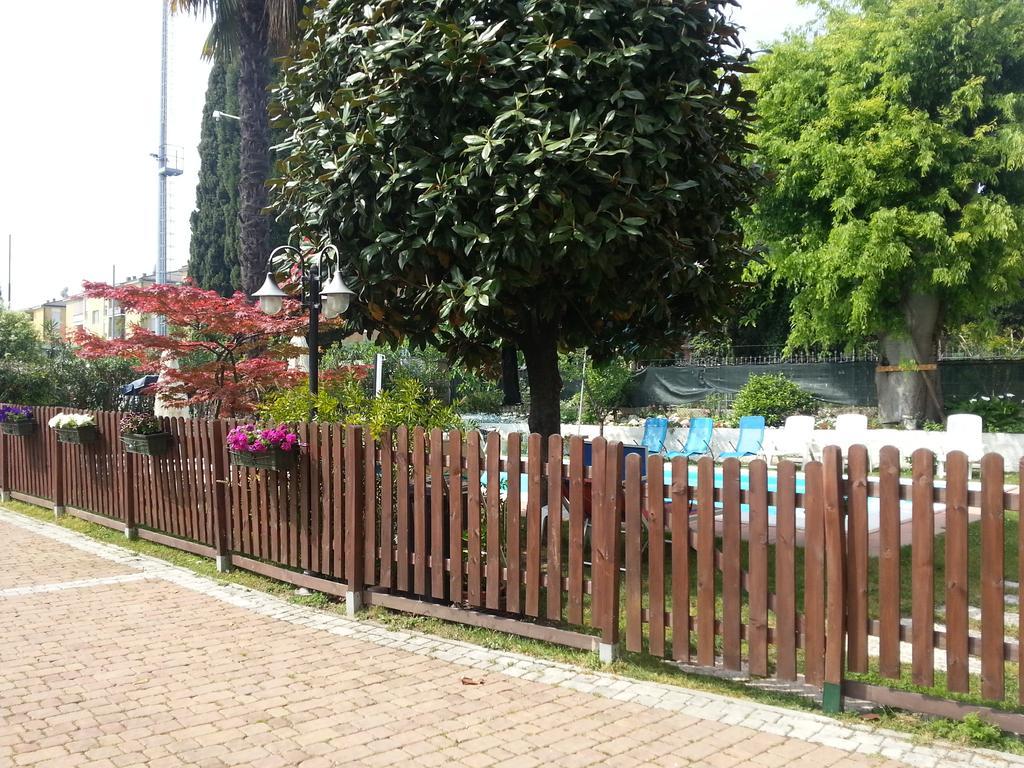 B&B Desenzano Desenzano del Garda Extérieur photo